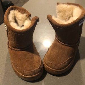 Barrow toddler boots size 5